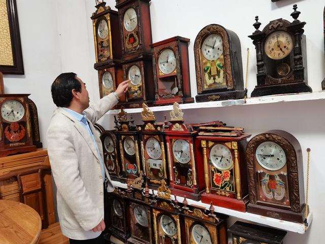 鄉(xiāng)村鐘表修理師 用匠心修補時光